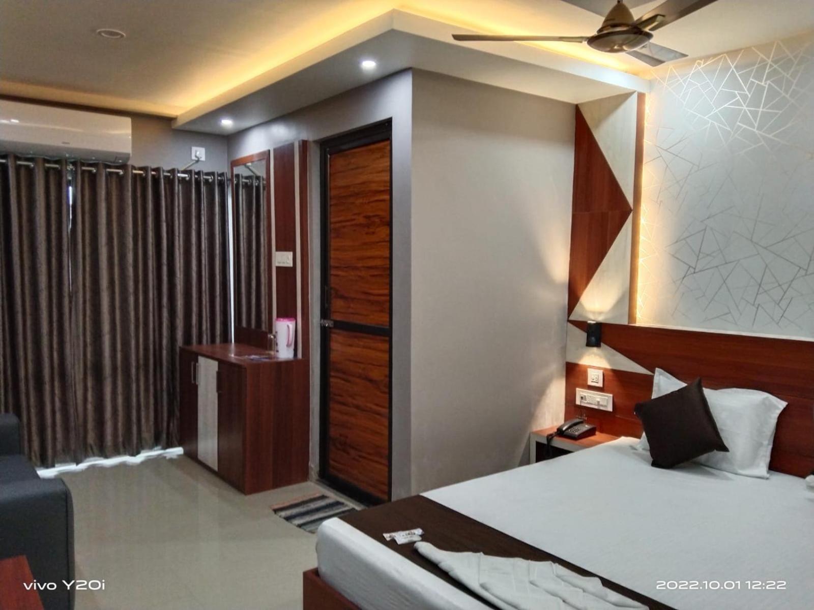 Hotel Marine Blue !! Beach Distance 50 Mts !! Digha  Exterior foto