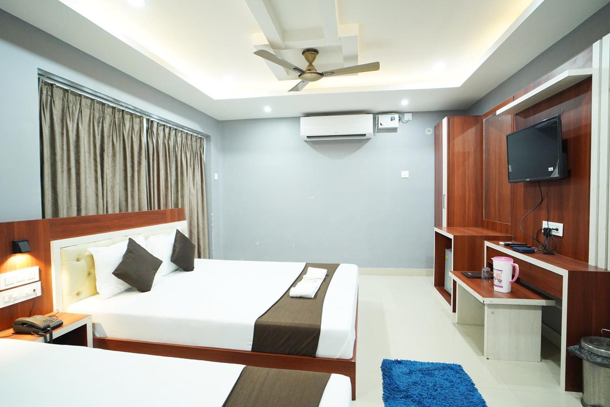 Hotel Marine Blue !! Beach Distance 50 Mts !! Digha  Exterior foto